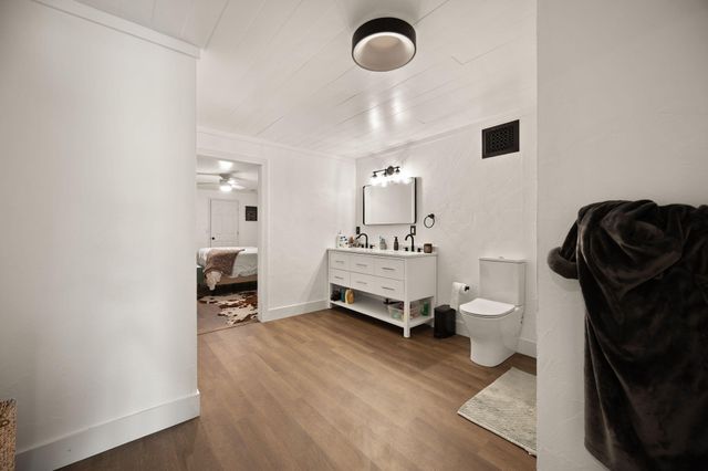 769 J B Buttrey Road, London, KY 40741