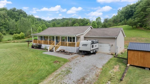 769 J B Buttrey Road, London, KY 40741