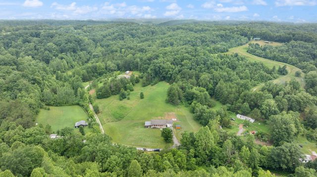 769 J B Buttrey Road, London, KY 40741