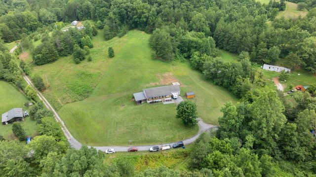 769 J B Buttrey Road, London, KY 40741