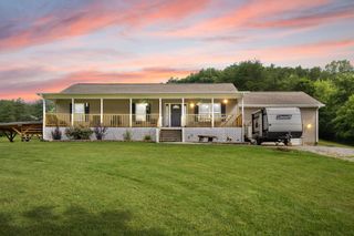 769 J B Buttrey Road, London, KY 40741
