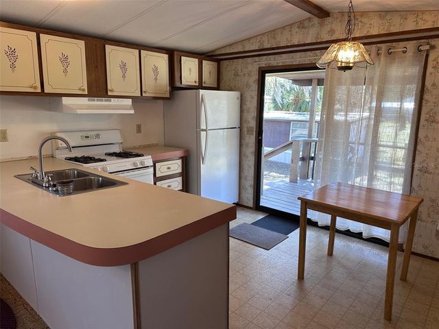 2691 NW 73RD AVENUE, Chiefland, FL 32626