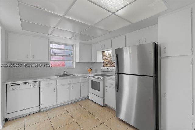 1301 NE Miami Gardens Dr 1025W, Miami, FL 33179