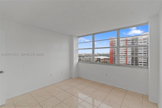 1301 NE Miami Gardens Dr 1025W, Miami, FL 33179