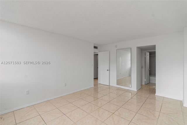 1301 NE Miami Gardens Dr 1025W, Miami, FL 33179