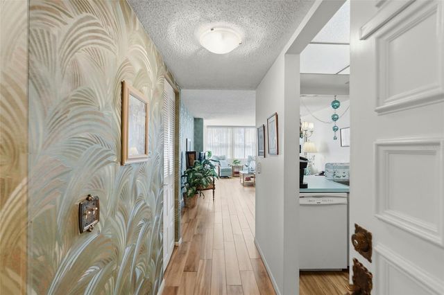 6180 SUN BOULEVARD 307, St Petersburg, FL 33715