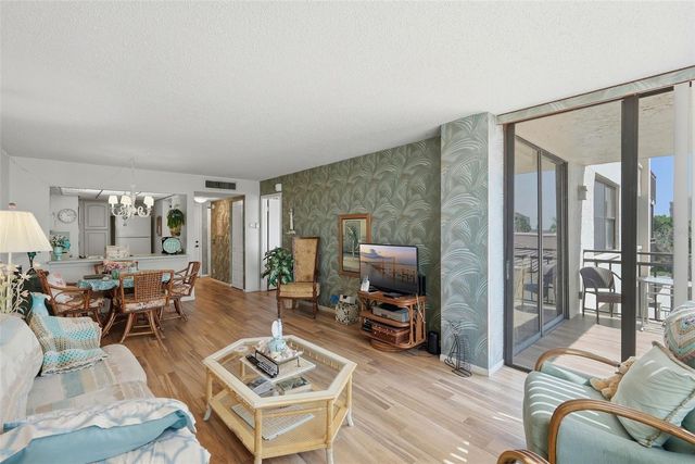 6180 SUN BOULEVARD 307, St Petersburg, FL 33715