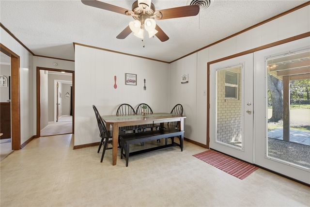 1705 Eldon, Brenham, TX 77833