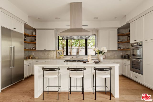 4448 Camellia Avenue, Studio City, CA 91602