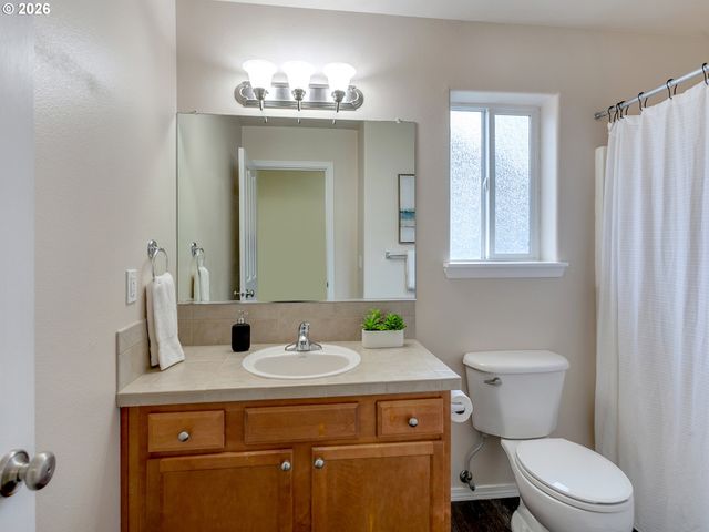 23869 Sw MIDDLETON Rd, Sherwood, OR 97140