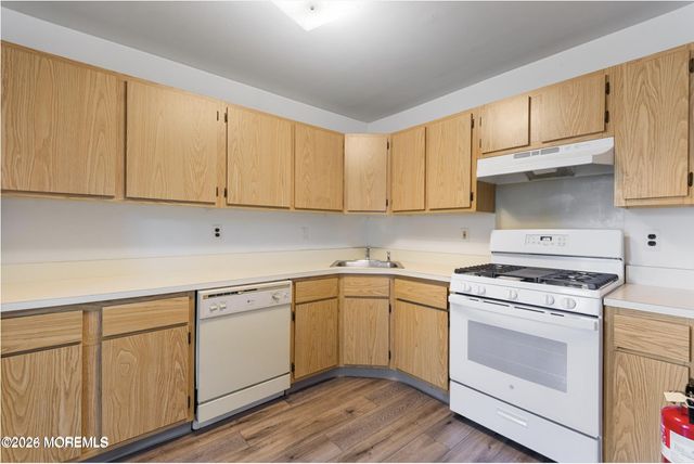 1606 Main Street R209, Lake Como, NJ 07719