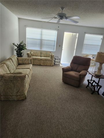 28 Pine Arbor Lane 103, Vero Beach, FL 32962