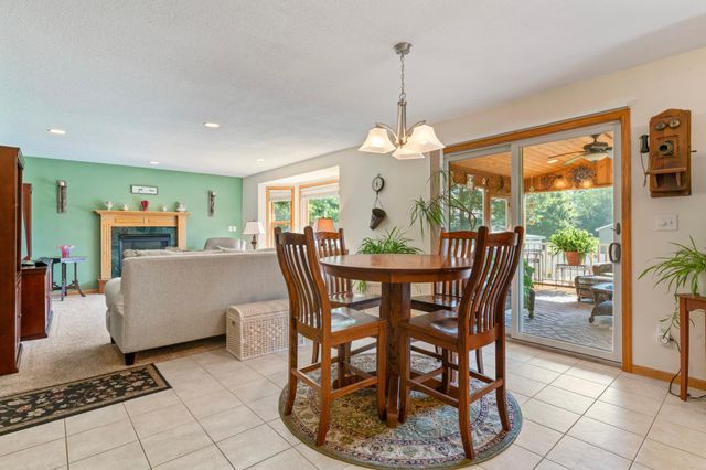 1405 17th Drive SW, Austin, MN 55912