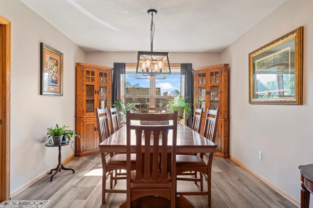 1405 17th Drive SW, Austin, MN 55912