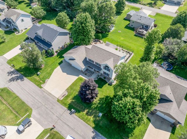 1405 17th Drive SW, Austin, MN 55912