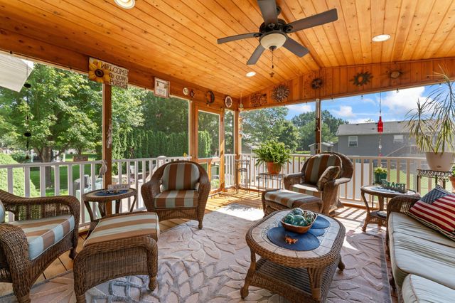 1405 17th Drive SW, Austin, MN 55912