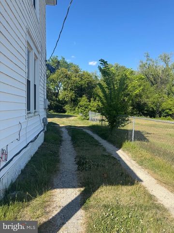 24876 MEETING HOUSE RD, Denton, MD 21629