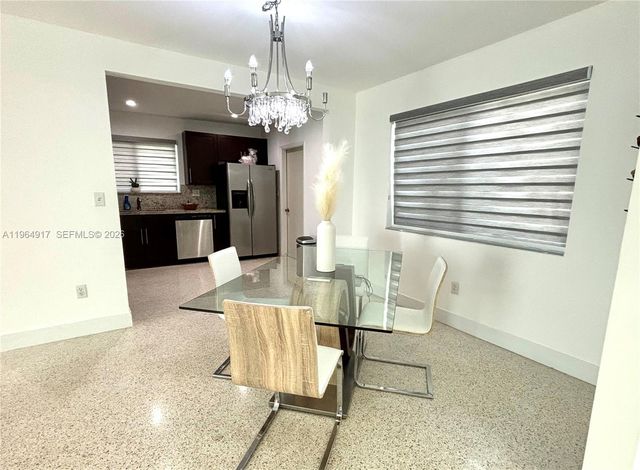 30 NE 125th St, North Miami, FL 33161