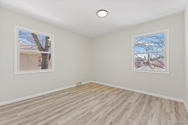 4015 Glendale Street, Detroit, MI 48238