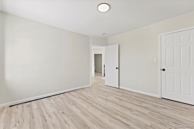 4015 Glendale Street, Detroit, MI 48238