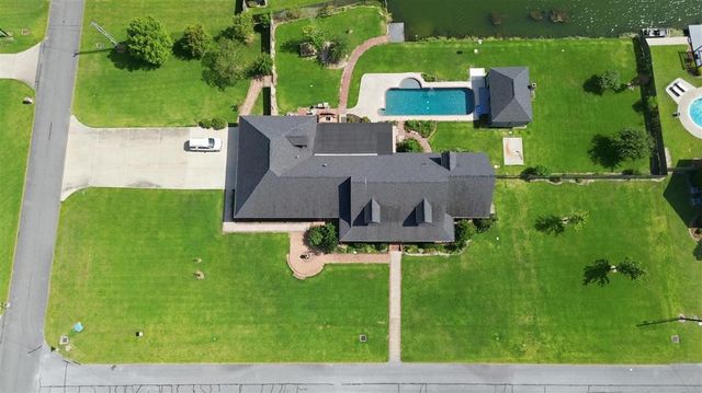 2437 Hannah Lane, Lake Charles, LA 70605
