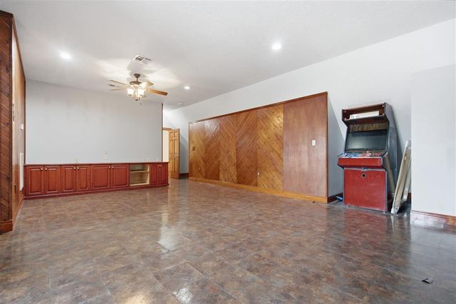 2437 Hannah Lane, Lake Charles, LA 70605
