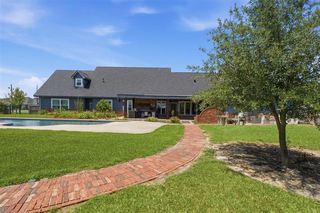 2437 Hannah Lane, Lake Charles, LA 70605