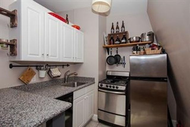 539 E 4th St 2, Boston, MA 02127