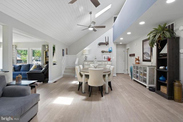 19 DUCK COVE, Ocean Pines, MD 21811