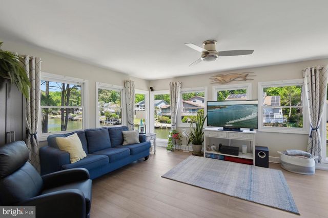 19 DUCK COVE, Ocean Pines, MD 21811