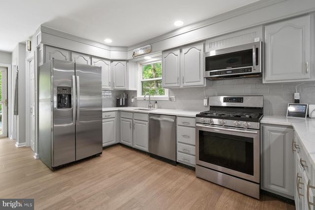19 DUCK COVE, Ocean Pines, MD 21811