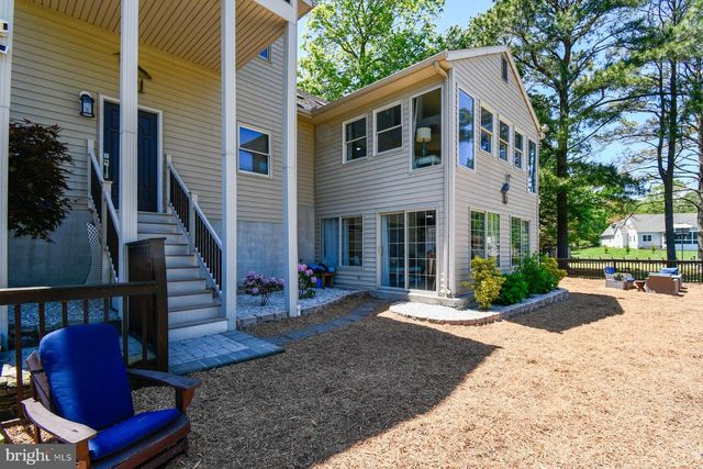 19 DUCK COVE, Ocean Pines, MD 21811