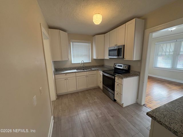 859 ST CLAIR Street, Jacksonville, FL 32254