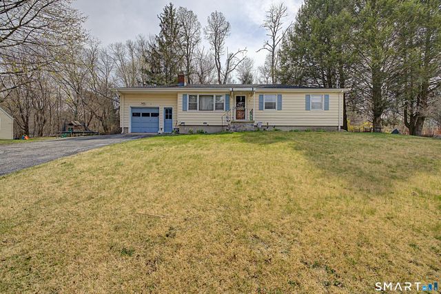 11 Clearview Drive, New Milford, CT 06776