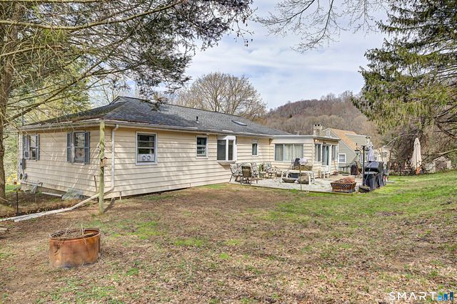 11 Clearview Drive, New Milford, CT 06776