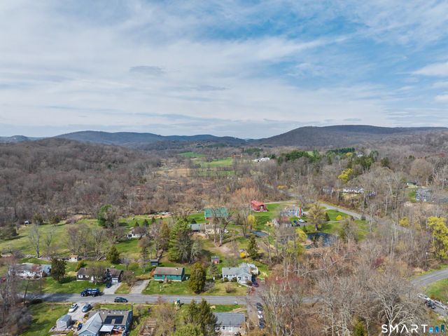11 Clearview Drive, New Milford, CT 06776