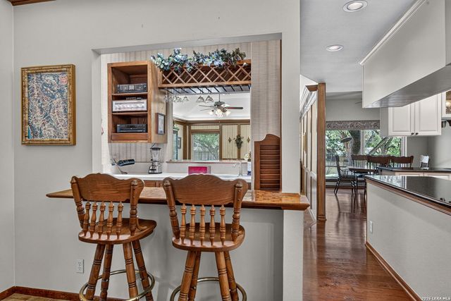 12514 Chapel Bell St, San Antonio, TX 78230