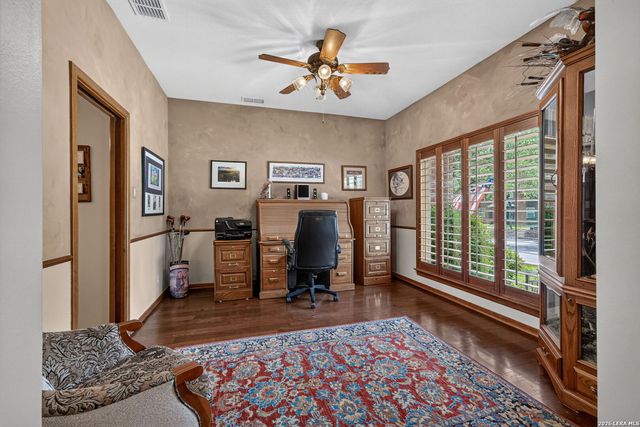 12514 Chapel Bell St, San Antonio, TX 78230