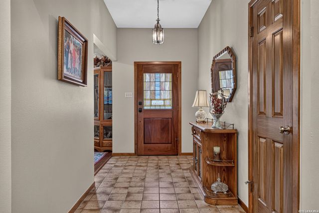 12514 Chapel Bell St, San Antonio, TX 78230