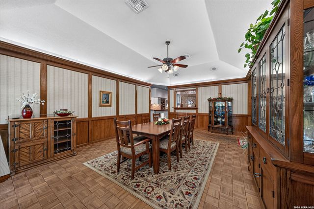 12514 Chapel Bell St, San Antonio, TX 78230