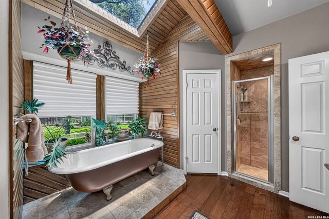 12514 Chapel Bell St, San Antonio, TX 78230