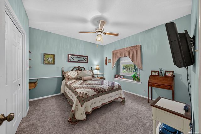 12514 Chapel Bell St, San Antonio, TX 78230