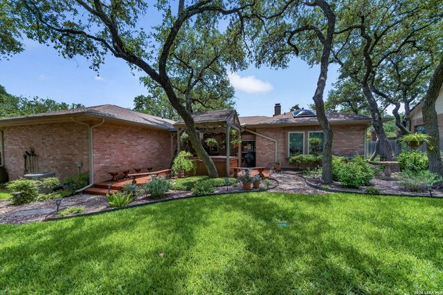 12514 Chapel Bell St, San Antonio, TX 78230
