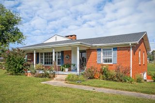 5048 Manchester Hwy, Morrison, TN 37357