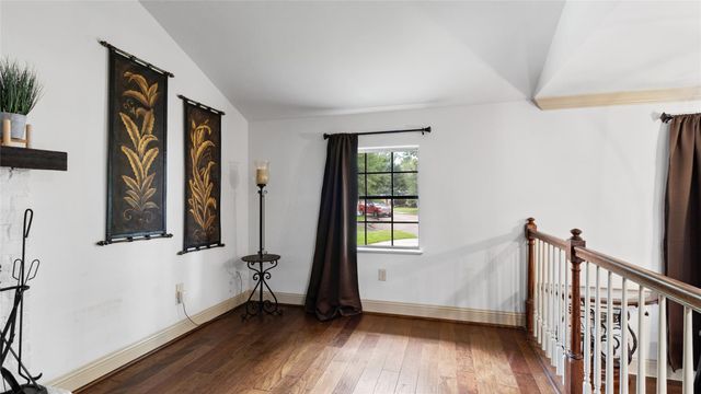 2701 Mount Vernon Drive, Dickinson, TX 77539