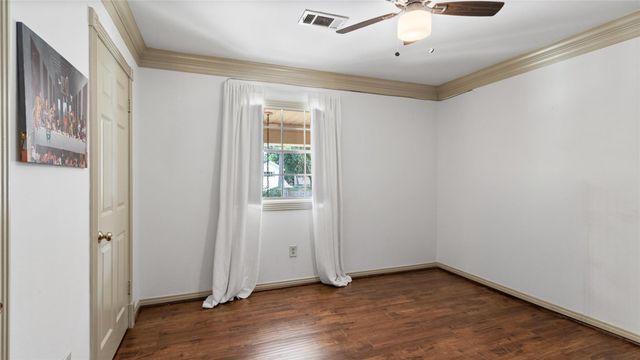 2701 Mount Vernon Drive, Dickinson, TX 77539