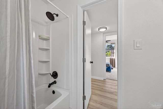 800 Montclair Rd, Pensacola, FL 32505