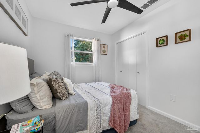 800 Montclair Rd, Pensacola, FL 32505