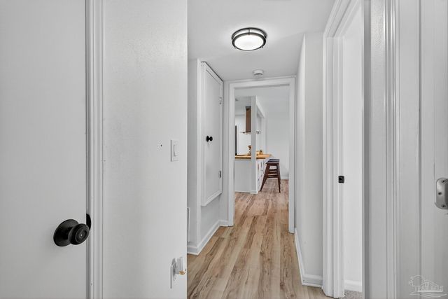 800 Montclair Rd, Pensacola, FL 32505