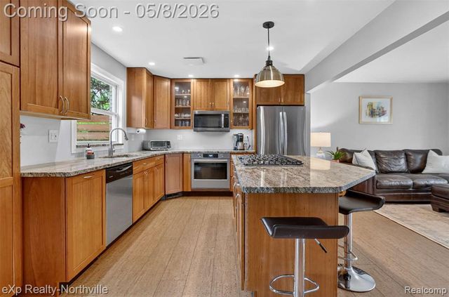 24168 Saint Mary Court, Farmington, MI 48336